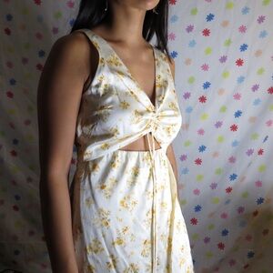 Abercrombie & Fitch Floral Off White Yellow Sundress